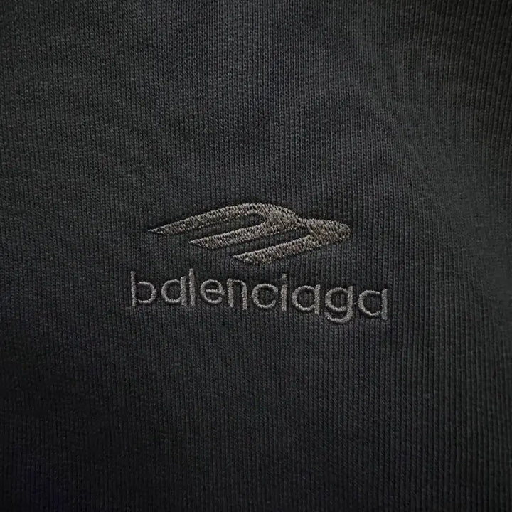 [BUNJANG] Balenciaga Men's Reversible Check Black Hoodie Zip-up / [S]발렌시아가 양면용 남성 체크 블랙 후드 집업