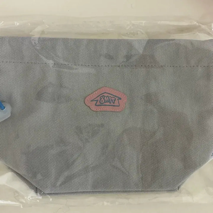 [BUNJANG] ATEEZ 8Room Pouch / 에이티즈 ateez 에잇룸 파우치
