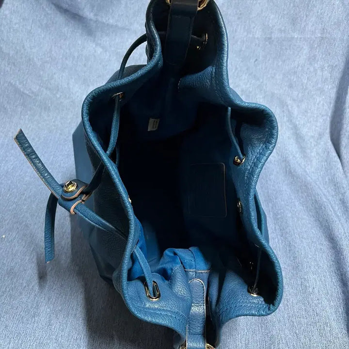 [BUNJANG] Coach Leather Bucket Bag / 코치 가죽 버킷백 블루 숄더백 크로스백 가방