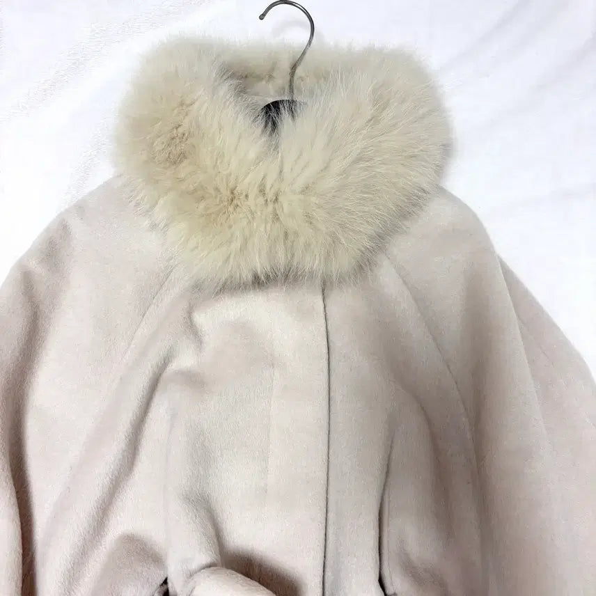 [SOLD OUT] 세실맥비 뮤트핑크 판쵸 코트 케이프 코트 히메갸루 라떼갸루
