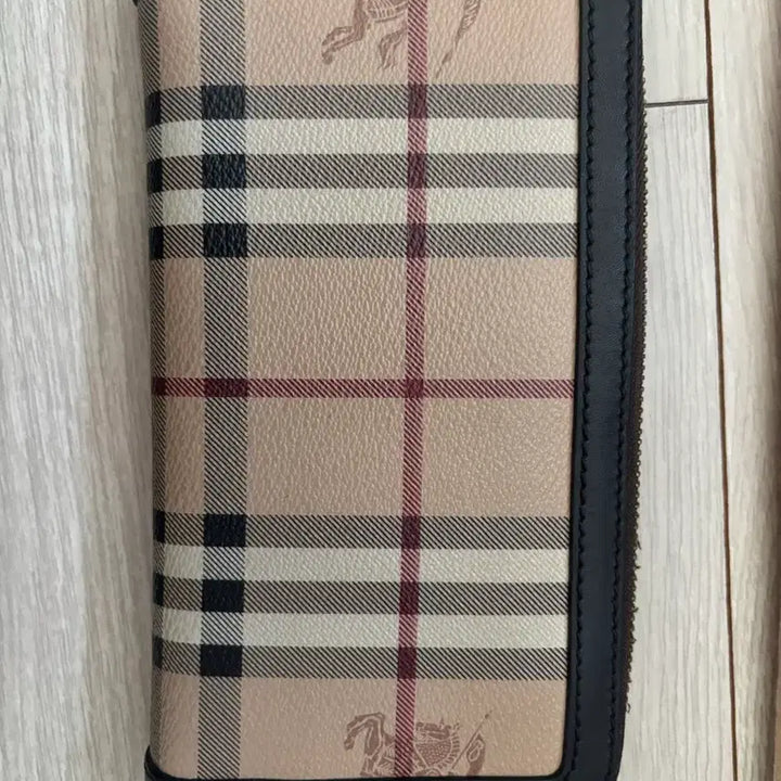 [BUNJANG] Burberry Long Wallet / 버버리 장지갑