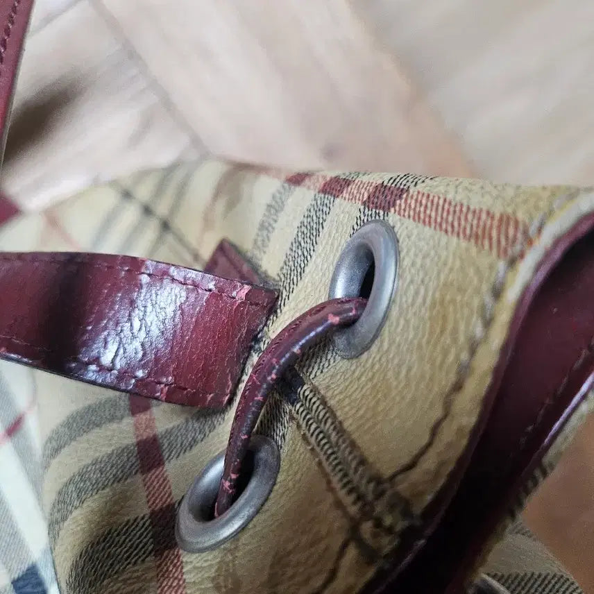 [BUNJANG] Burberry Check Crossbody Bag / 버버리가방