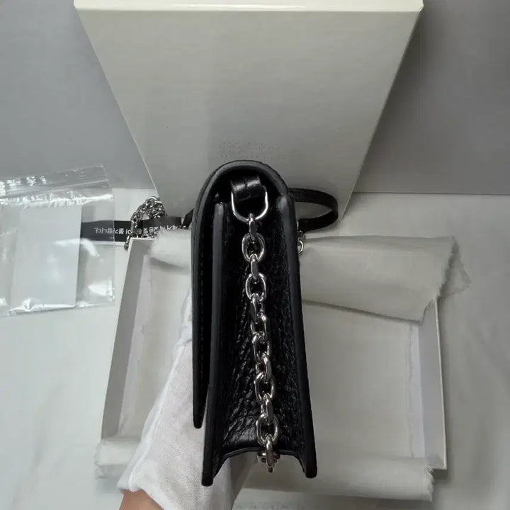 [SOLD OUT] [새상품/정품]메종 마르지엘라 포 스티치 체인 지갑 풀박스