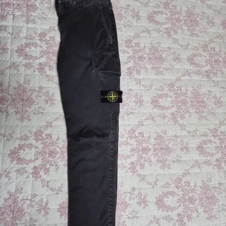 [BUNJANG] Stone Island 22FW Cargo Pants Black / 한글택 22FW 스톤아일랜드 카고바지 블랙 28-S