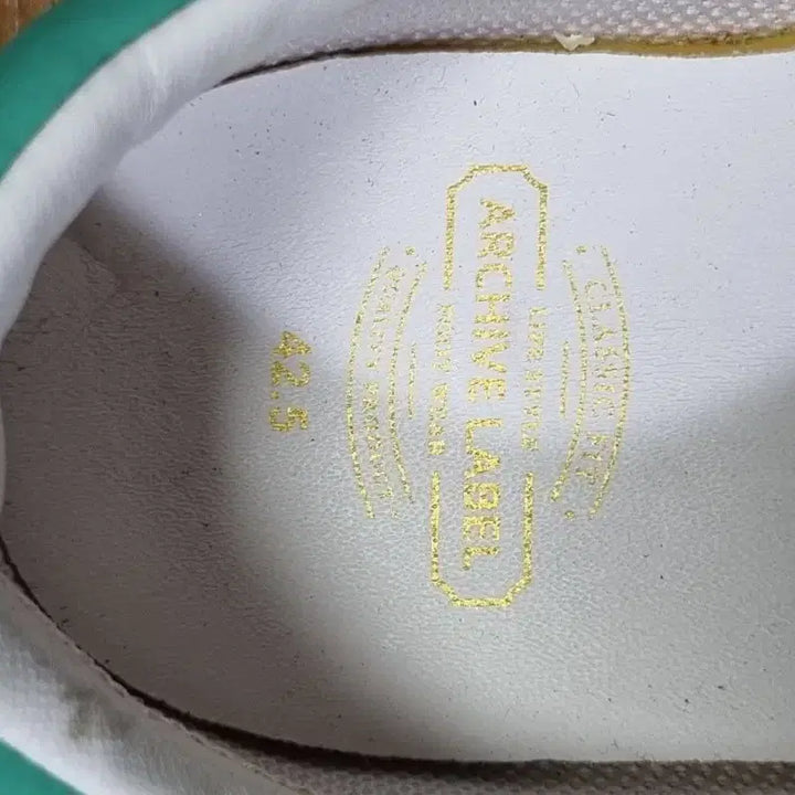 [BUNJANG] Archive Label White Sneakers 270mm / 아카이브 라벨 화이트 스니커즈 270mm