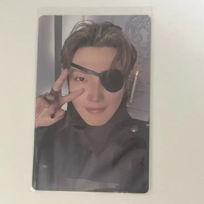 [SOLD OUT] 에이티즈 골든아워 파트 4 홍중 포카