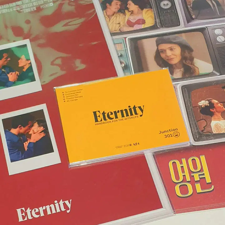 [BUNJANG] A24 Eternity Handbook + Poster (3 Items Bundle) / A24 영원세계관핸드북+포스터+오티 (4종 일괄)