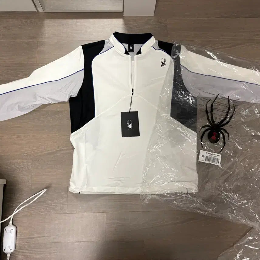 [BUNJANG] Spider Anorak Windbreaker / 스파이더 아노락 바람막이 (새상품 택 붙어있음)