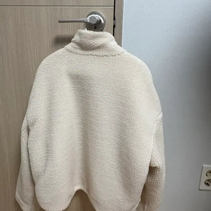 [BUNJANG] Ppbble Fleece Toggle Jacket Ivory / 뽀글이 떡볶이 단추 자켓 아이보리
