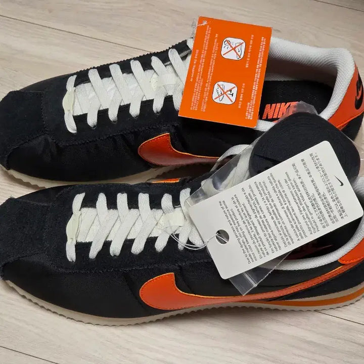 [BUNJANG] Nike Cortez 290 Sneakers / 나이키 코르테즈 290 사이즈