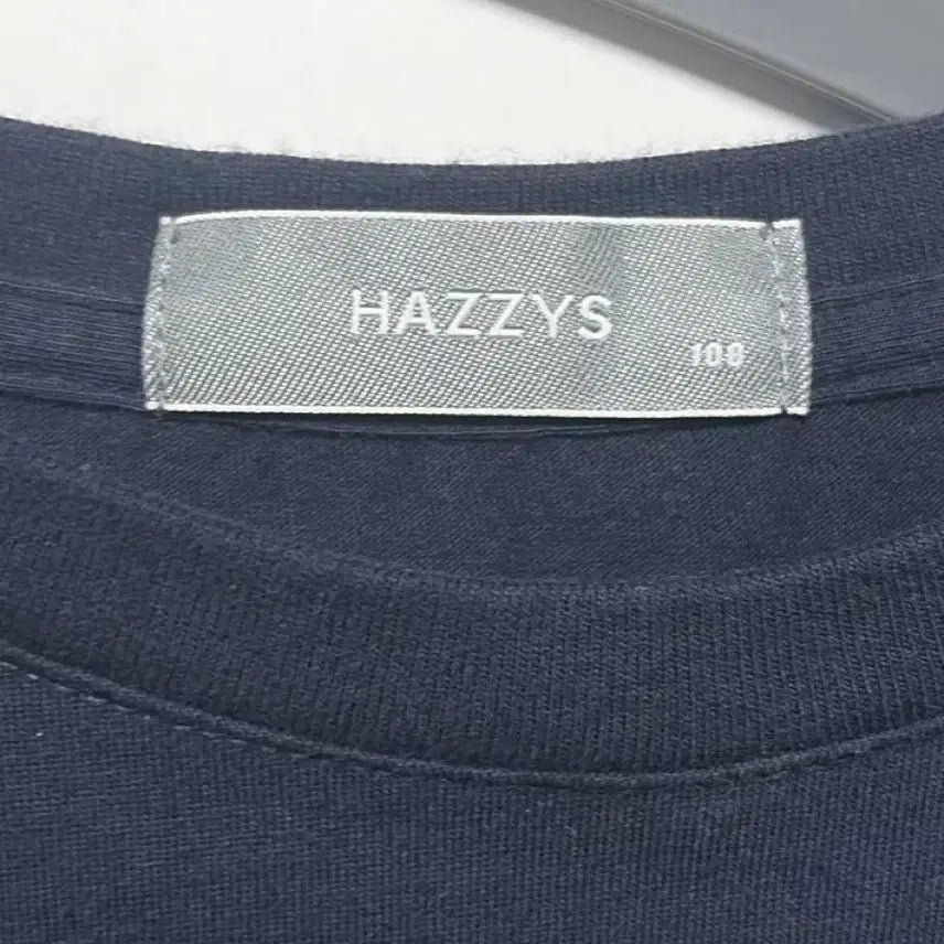 [SOLD OUT] 사이즈 100) 헤지스 HAZZYS 반팔 티 스트라이프 블랙
