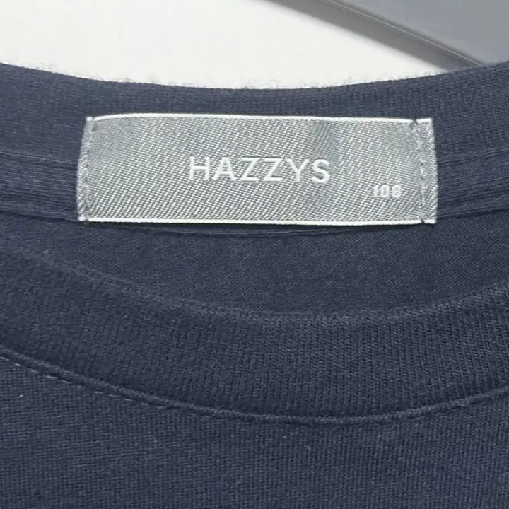 [SOLD OUT] 사이즈 100) 헤지스 HAZZYS 반팔 티 스트라이프 블랙