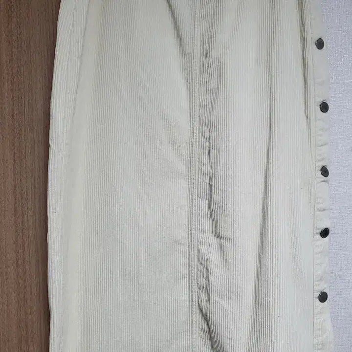 [BUNJANG] Corduroy Skirt / 옆단추 포인트 골덴 코듀로이 스커트/ 새상품