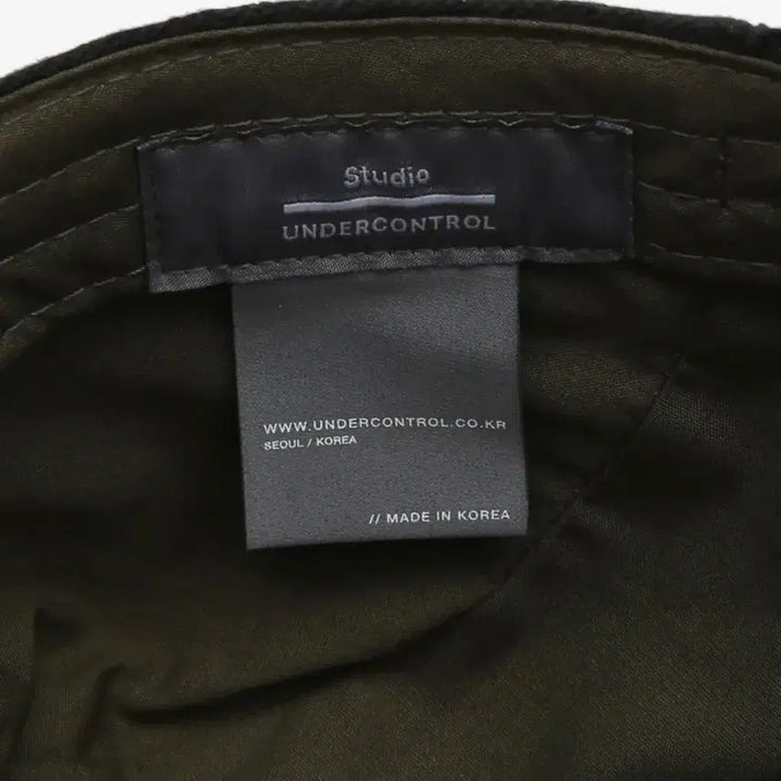 [BUNJANG] Black Velvet Hunting Cap (Under Control Studio) / (택포) 블랙 벨벳 헌팅캡 (언더컨트롤 스튜디오)