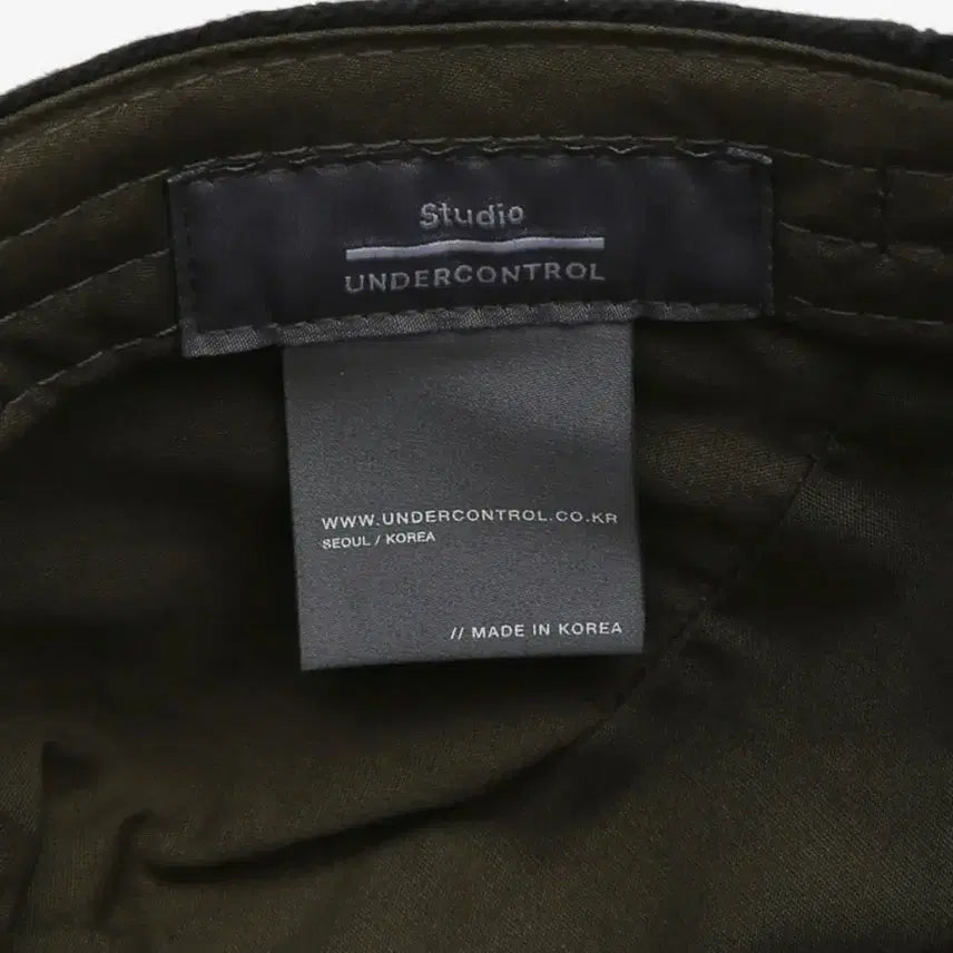 [BUNJANG] Black Velvet Hunting Cap (Under Control Studio) / (택포) 블랙 벨벳 헌팅캡 (언더컨트롤 스튜디오)