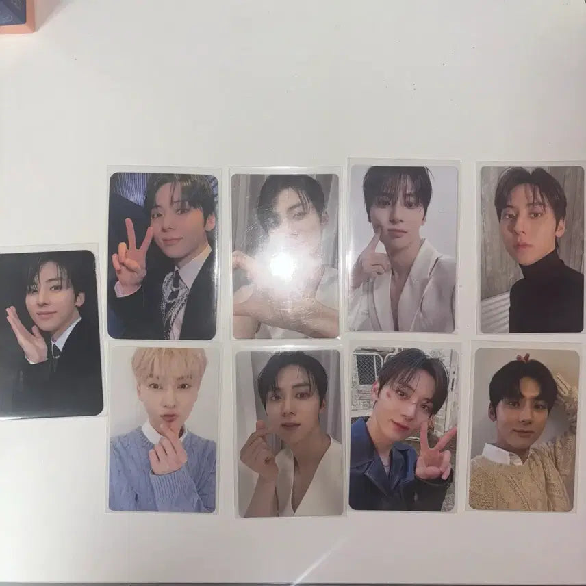[BUNJANG] Hwang Minhyun Photocard Bundle Set / 황민현 포카 17장 일괄 양도