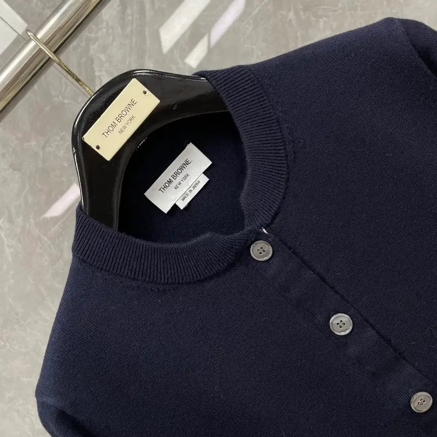 [BUNJANG] Thom Browne 4-Bar Navy Wool Cardigan / 톰브라운 가디건 4바 남녀사이즈 울 봄 시즌 네이베 색상