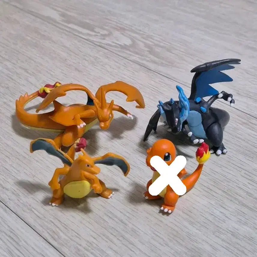 [BUNJANG] Pokemon Mega Charizard XY Figure Set / 급처) 포켓몬 피규어 몬코레 메가리자몽XY세트