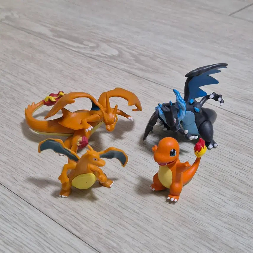 [BUNJANG] Pokemon Mega Charizard XY Figure Set / 급처) 포켓몬 피규어 몬코레 메가리자몽XY세트