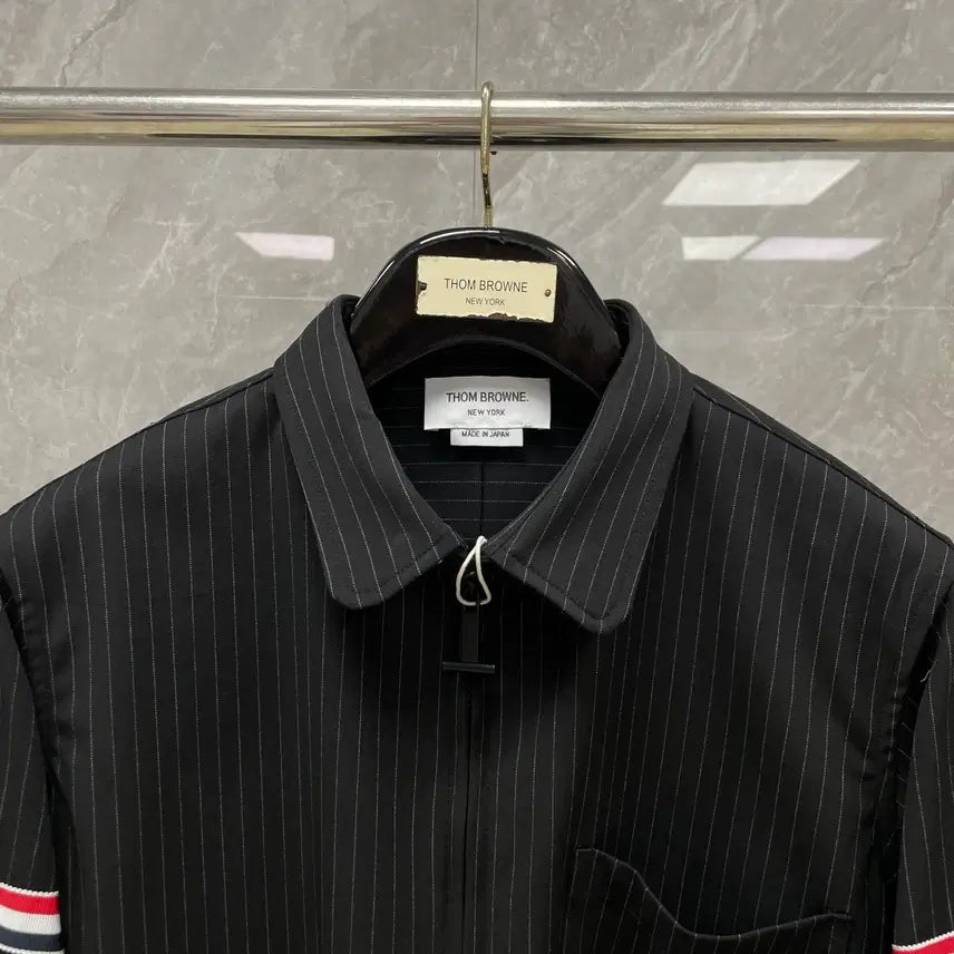 [BUNJANG] Thom Browne Striped Long Sleeve Shirt / 톰브라운 긴팔티셔츠 스트라이프 블랙 남녀사이즈 봄 시즌 셔츠