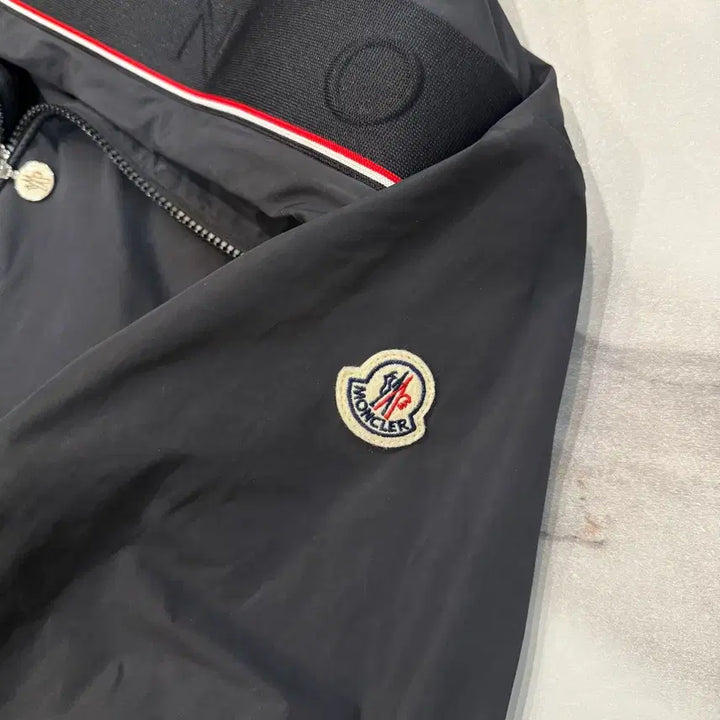[BUNJANG] Moncler Mira Windbreaker 5 / 몽클레어 미라 바람막이 5사이즈