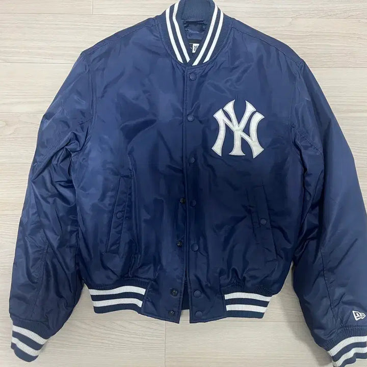 [BUNJANG] New Era New York Yankees Stadium Jacket / 뉴에라 뉴욕양키즈 스타디움 현행제품