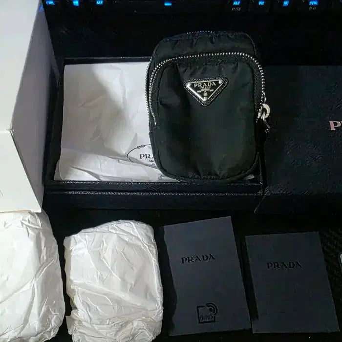 [BUNJANG] Prada Pouch Keyring / 프라다 파우치 키링