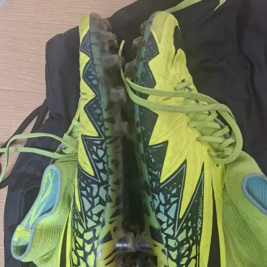 [BUNJANG] Nike Hypervenom Phantom 2 AG Football Boots / 나이키 하이퍼베놈 팬텀 2 AG 축구화