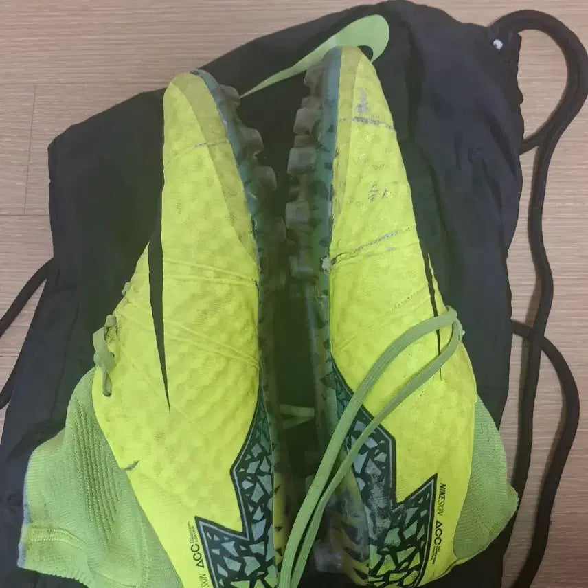 [BUNJANG] Nike Hypervenom Phantom 2 AG Football Boots / 나이키 하이퍼베놈 팬텀 2 AG 축구화