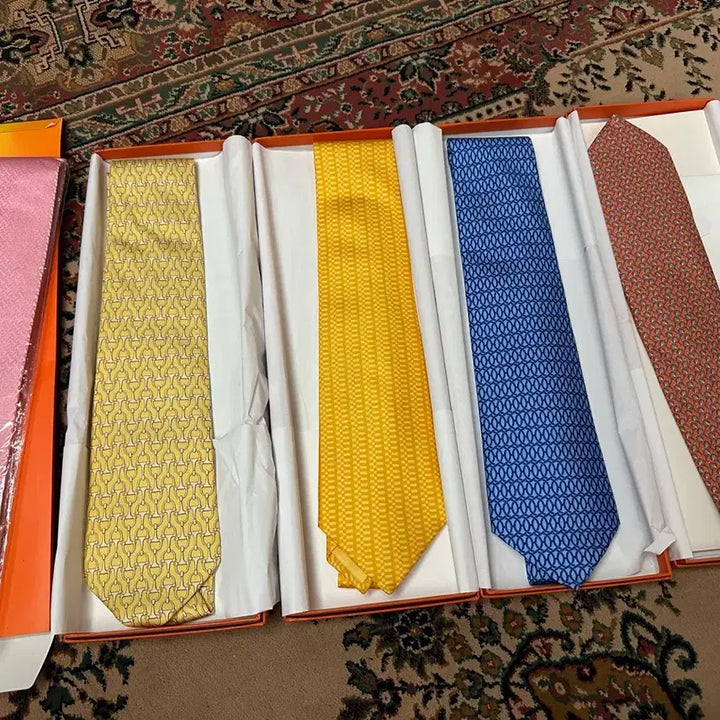 [BUNJANG] Hermes Tie Accessory / *새상품 에르메스 넥타이 미사용 명품 악세사리