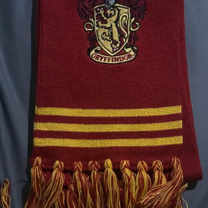 [BUNJANG] Universal Studios Japan Gryffindor Scarf / 해리포터 목도리 그리핀도르 오사카 유니버셜