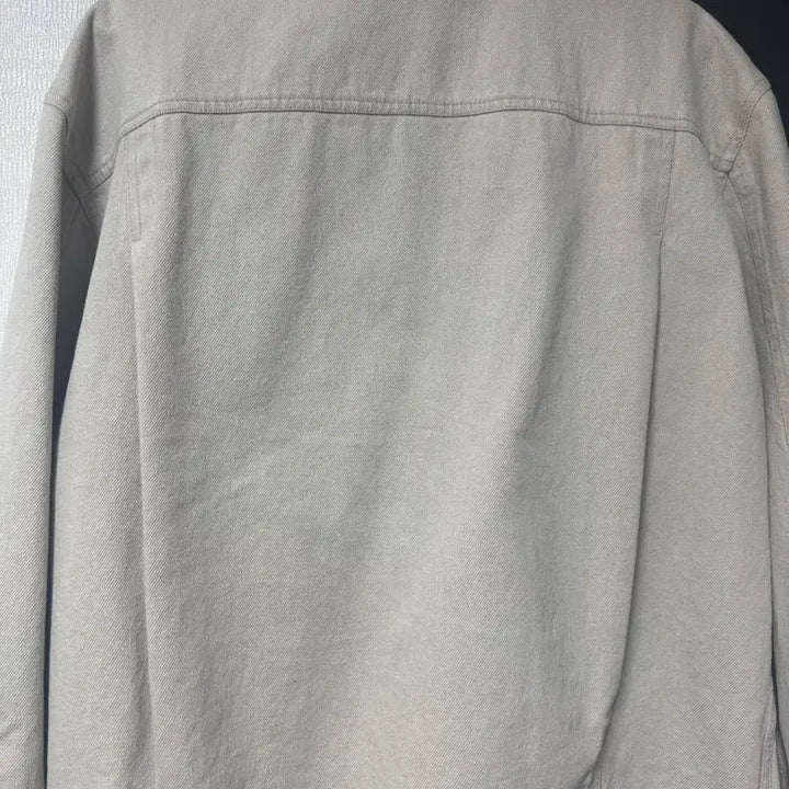 [BUNJANG] Coor Embossed Washed Denim Trucker Jacket / Coor 엠보 워시드 데님 트러커