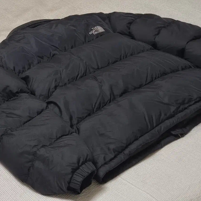 [BUNJANG] North Face Nuptse 700 Jacket (Size S) / 노스페이스 눕시 700 S 사이즈