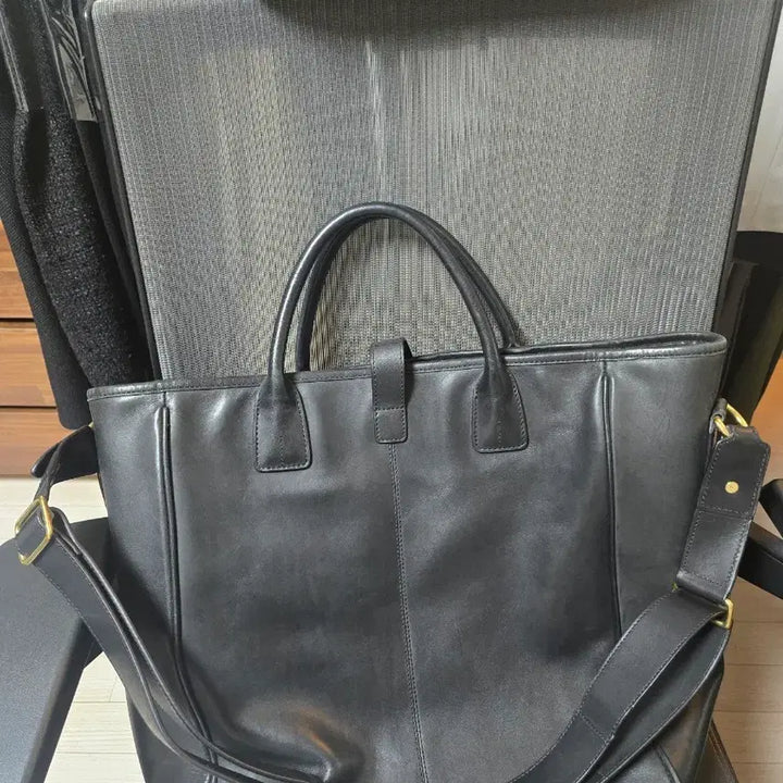 [BUNJANG] Polo Ralph Lauren Black Leather Tote Bag (Big Bag) / 폴로 랄프로렌 블랙 가죽 토트백(빅백)