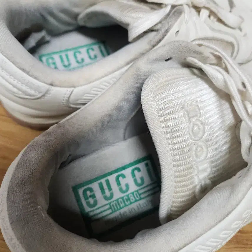 [BUNJANG] Gucci GG Embossed Sneakers White / 구찌 GG 엠보싱 스니커즈 화이트