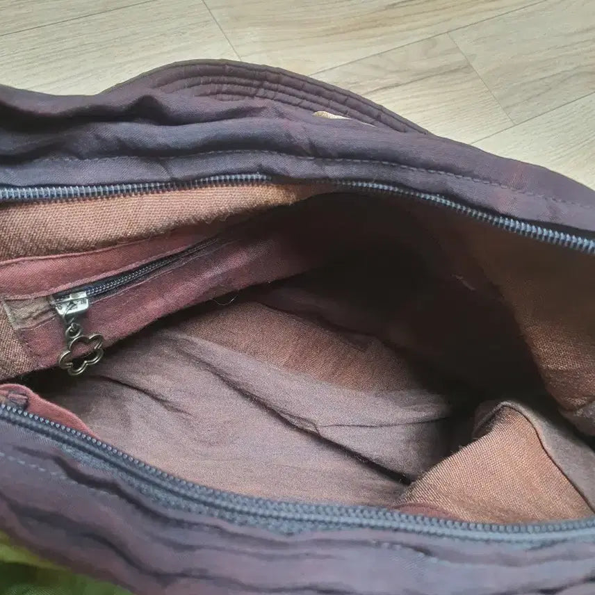 [BUNJANG] Patchwork Shoulder Bag Tote Bag / 천연염색 패치워크 숄더백 토트백