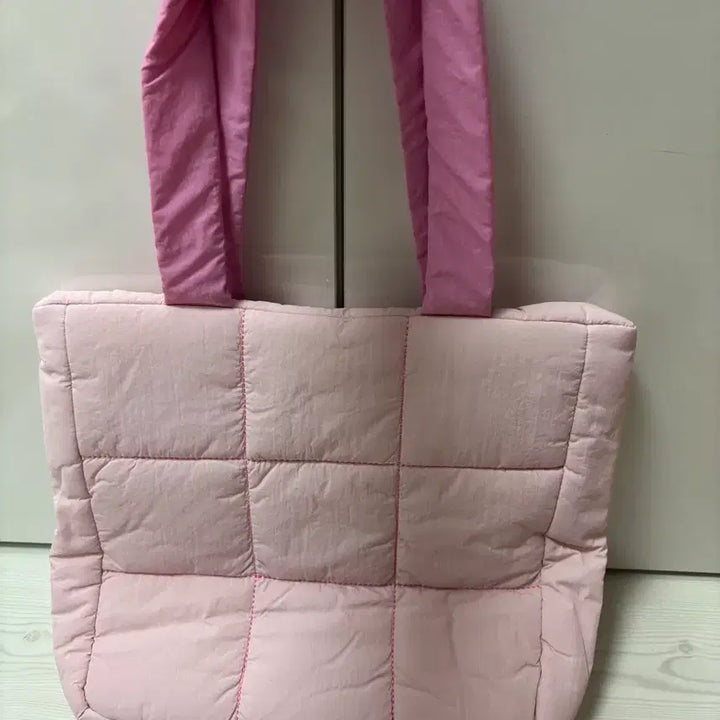 [SOLD OUT] 짱구 수지 패딩 가방 미사용