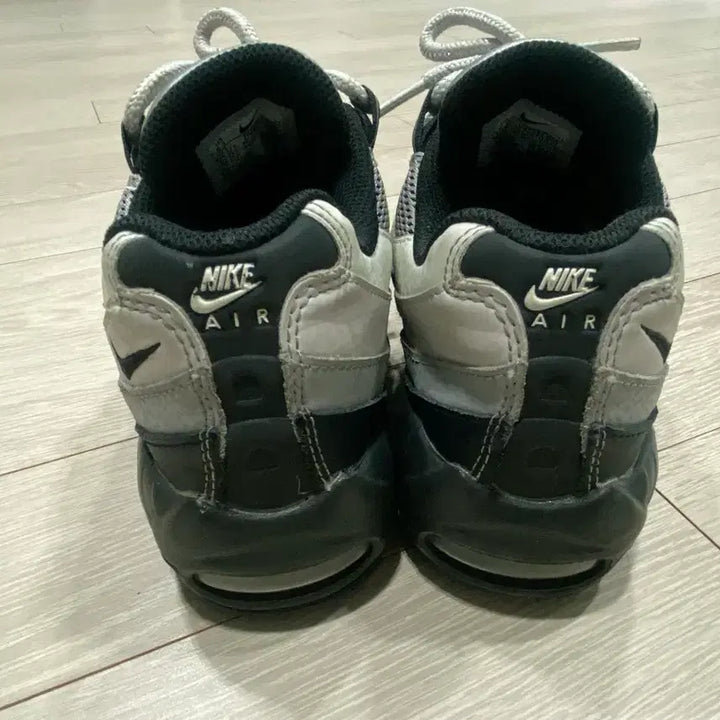 [BUNJANG] Nike Air Max 95 Safari Sneakers / 나이키 에어맥스 95 사파리 / 230-235