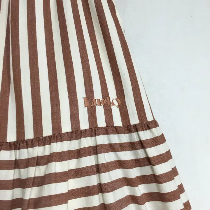 [BUNJANG] Lucky Chouette Striped Midi Skirt / 럭키슈에뜨 스트라이프 밴딩 스커트 36