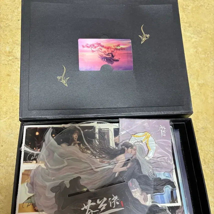 [BUNJANG] Love Between Fairy and Devil Merchandise Bundle / 중드 창란결 굿즈 모음