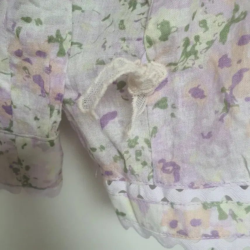 [BUNJANG] Thursday Island Floral Lace Blouse 85S / 써스데이아일랜드 플라워 패턴 레이스 블라우스 85S사이즈 새옷