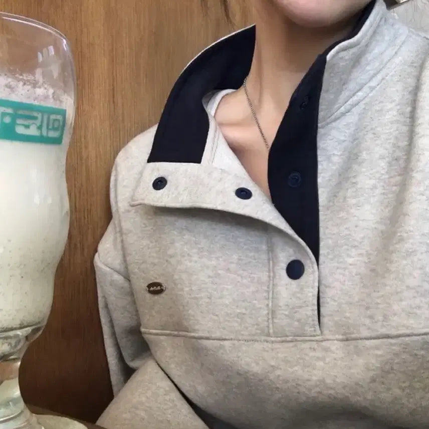 [BUNJANG] Gray Anorak Sweatshirt / 회색 아노락 맨투맨 얕기모 급처