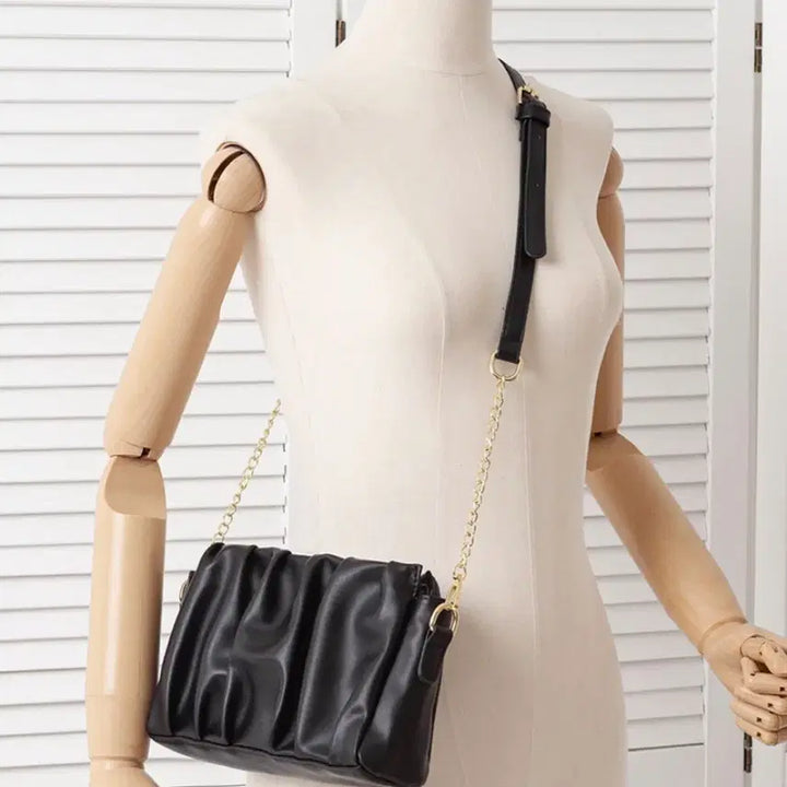 [BUNJANG] Black Ruched Shoulder Bag / 존예 셔링 블랙 숄더백 급처