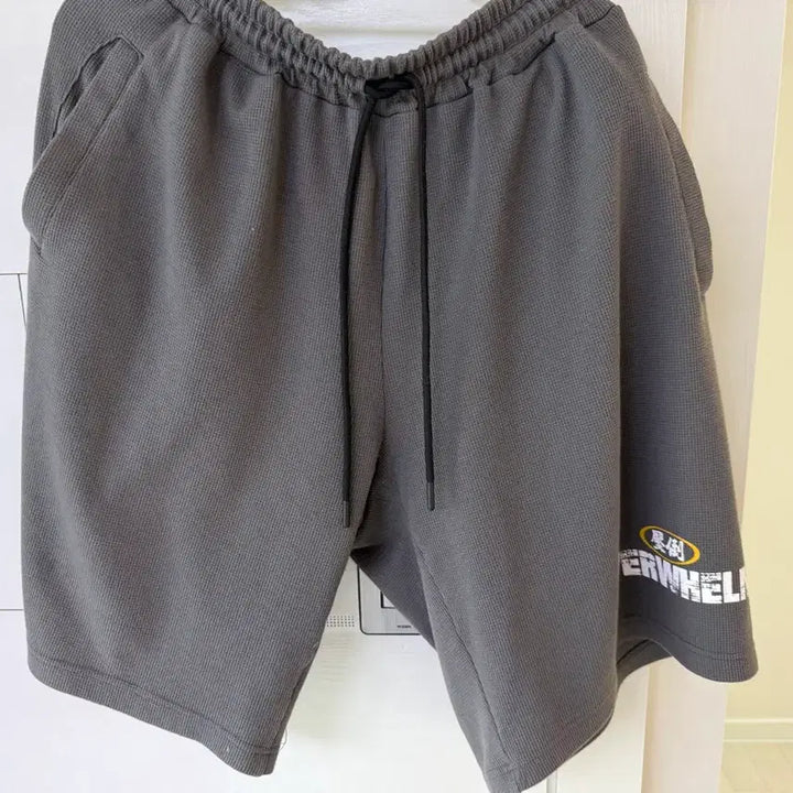 [BUNJANG] OVWM Charcoal Waffle Oversized Set (Top M, Bottom L) / 압도 와플 오버핏 차콜 OVWM 상의M 하의 L