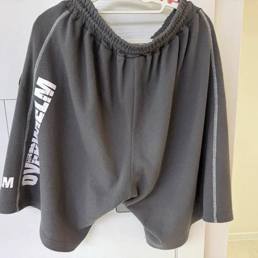 [BUNJANG] OVWM Charcoal Waffle Oversized Set (Top M, Bottom L) / 압도 와플 오버핏 차콜 OVWM 상의M 하의 L