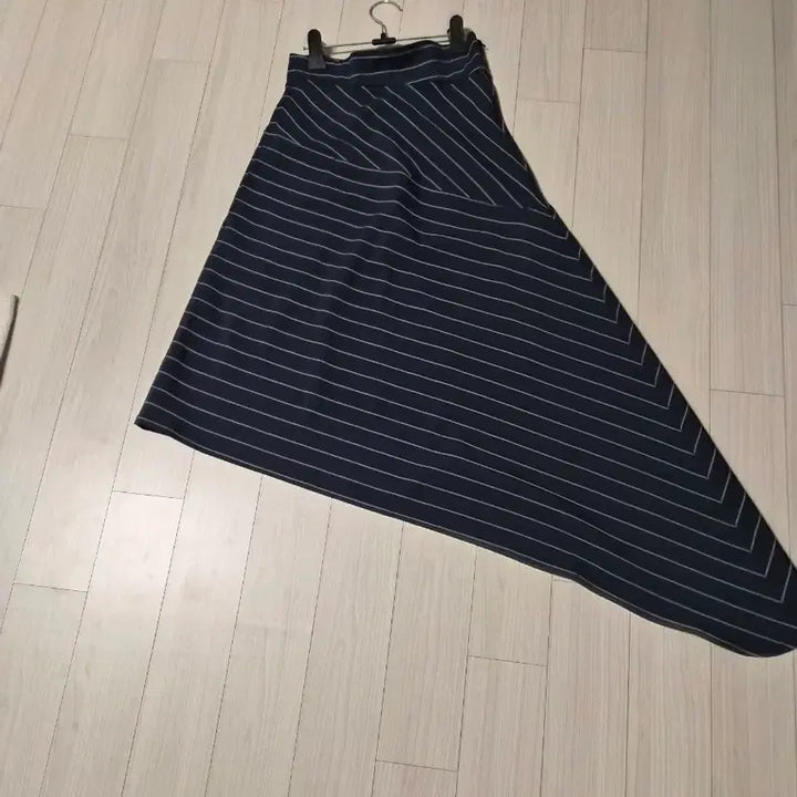 [BUNJANG] TEIJA Striped Skirt / 테이야TEIJA 스트라이프 스커트