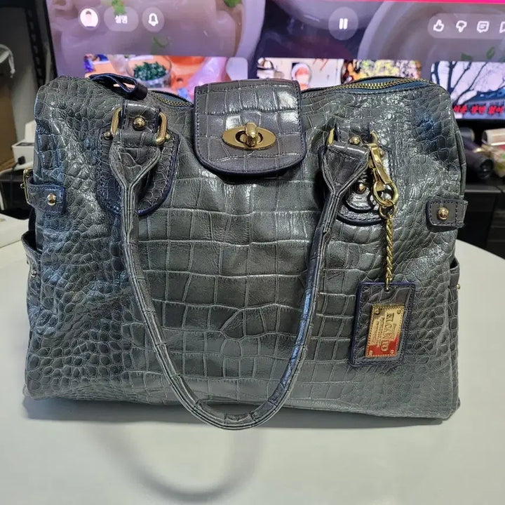 [BUNJANG] Elcanto Gray Crocodile Pattern Tote Bag / 엘칸토 회색 악어 패턴 토트백