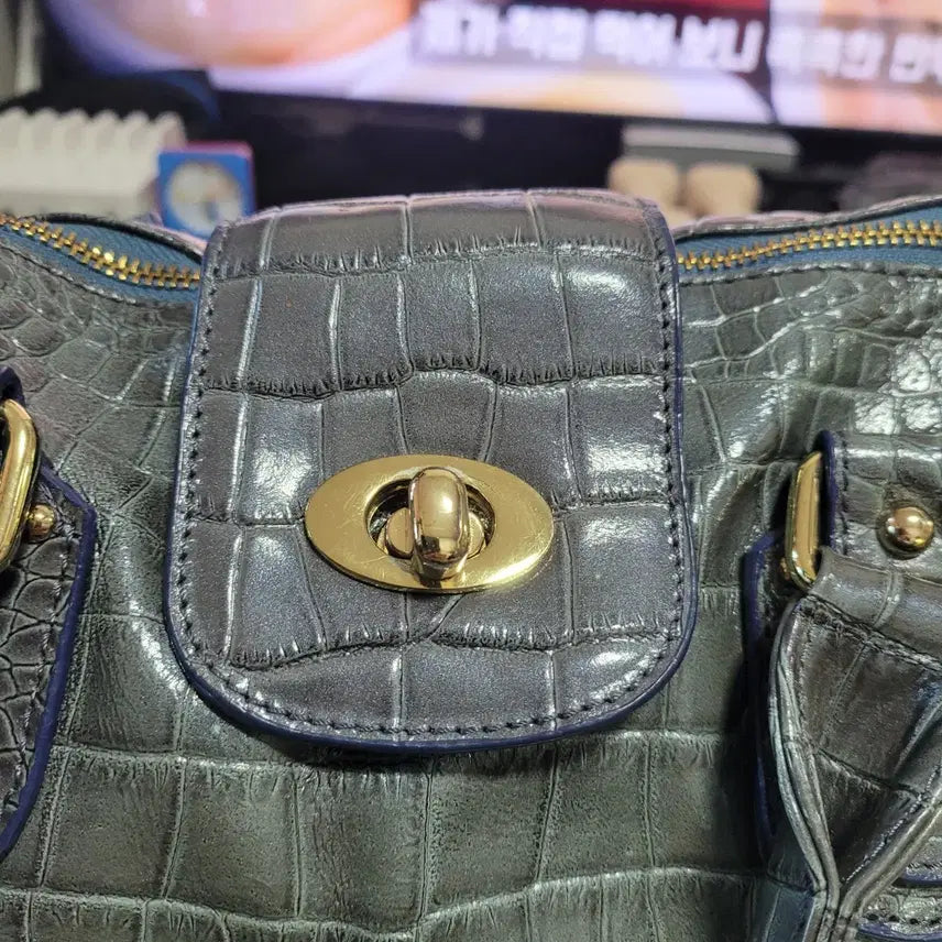 [BUNJANG] Elcanto Gray Crocodile Pattern Tote Bag / 엘칸토 회색 악어 패턴 토트백