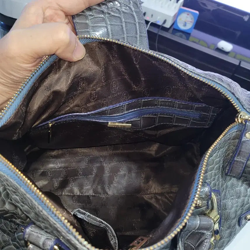[BUNJANG] Elcanto Gray Crocodile Pattern Tote Bag / 엘칸토 회색 악어 패턴 토트백