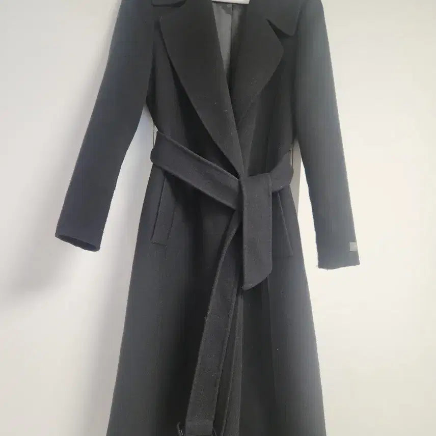 [BUNJANG] MOJO.S.PHINE Black Belt Long Coat / MOJO.S.PHINE 올블랙 벨트 롱 코트55~66